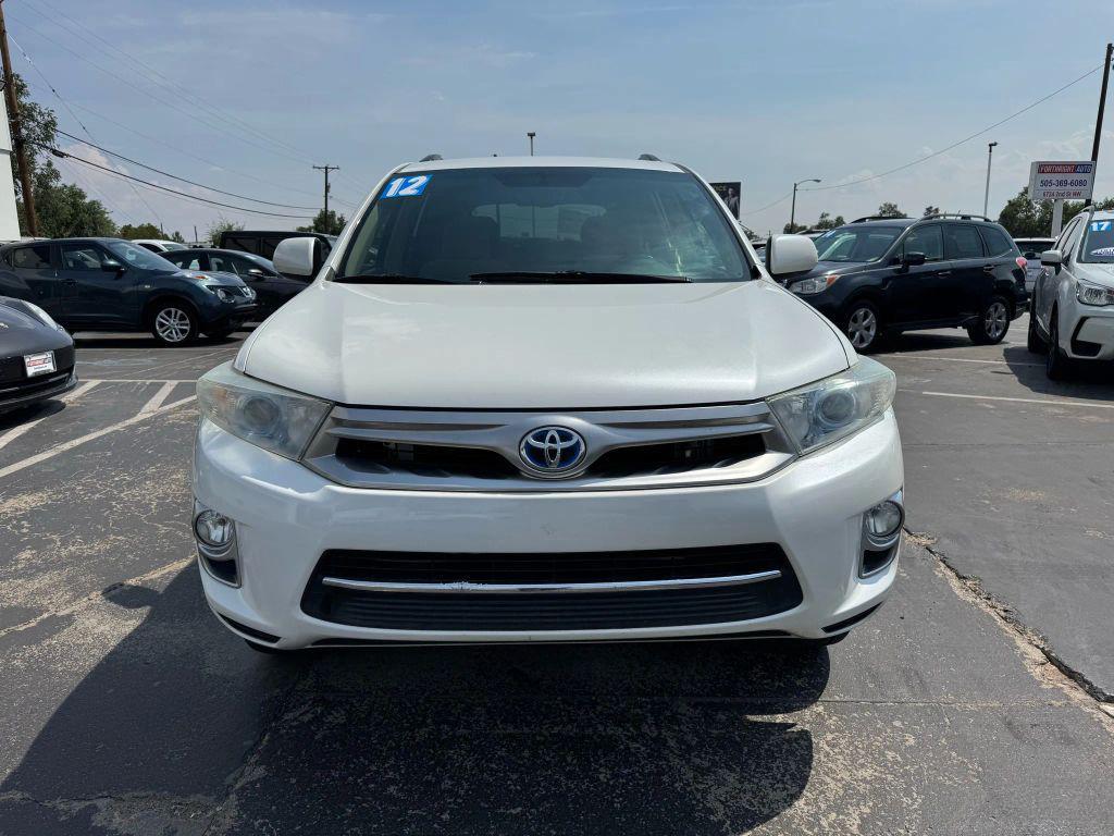 used 2012 Toyota Highlander Hybrid car, priced at $10,992