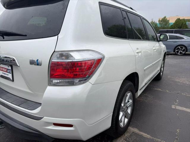 used 2012 Toyota Highlander Hybrid car, priced at $12,731