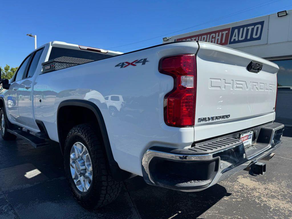 used 2022 Chevrolet Silverado 2500 car, priced at $35,000