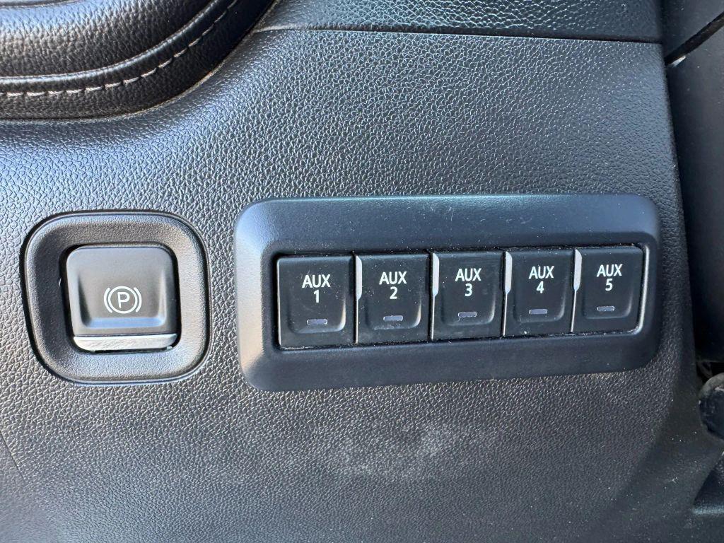 used 2022 Chevrolet Silverado 2500 car, priced at $35,000