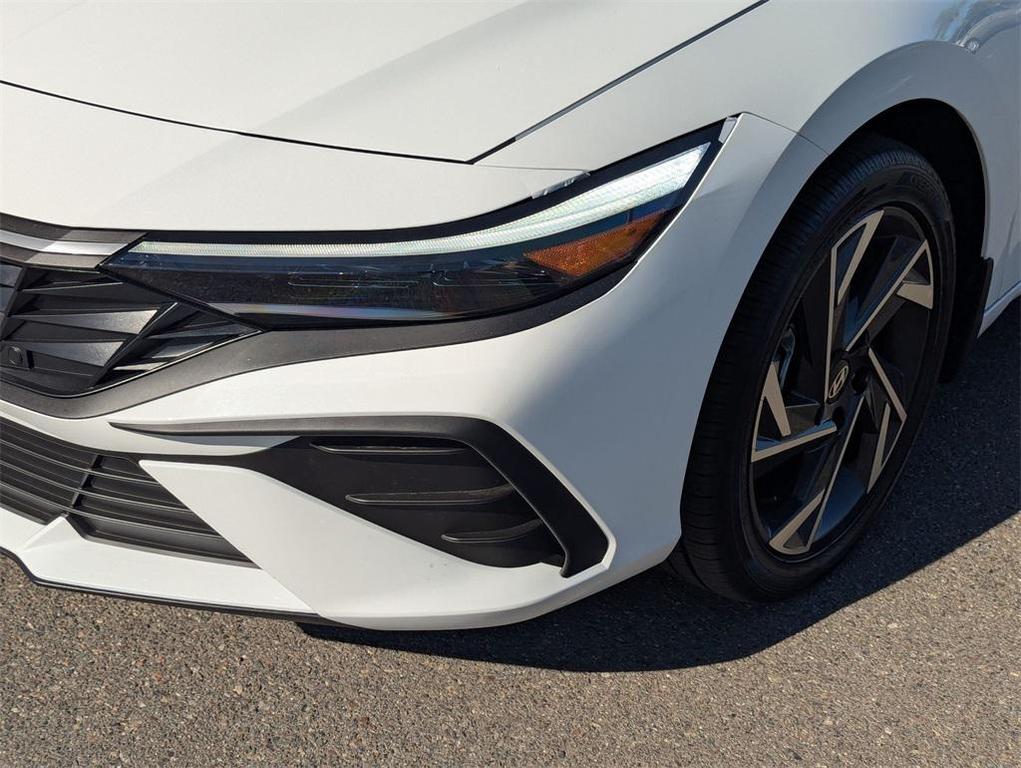 new 2025 Hyundai ELANTRA HEV car, priced at $26,741