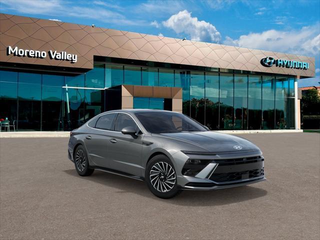 new 2025 Hyundai Sonata Hybrid car, priced at $37,914