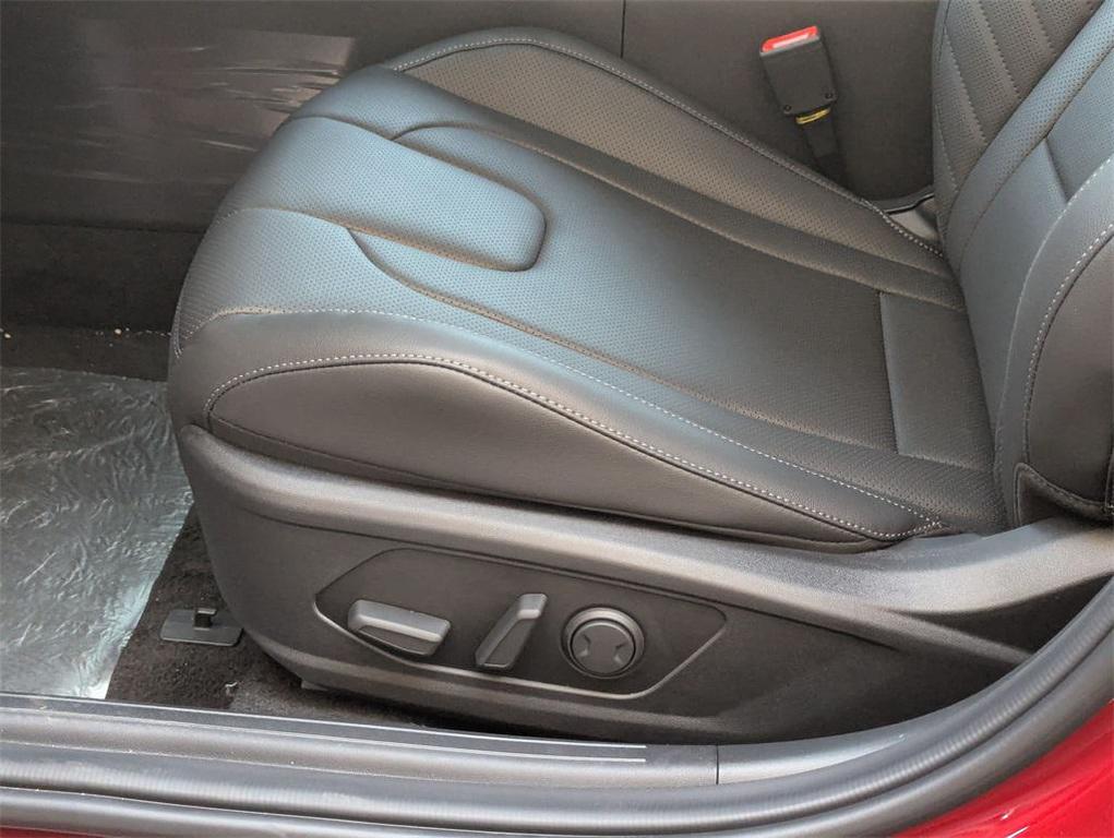 new 2025 Hyundai ELANTRA HEV car, priced at $28,985