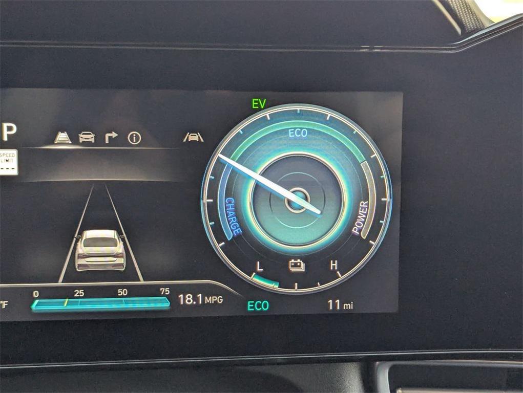 new 2025 Hyundai ELANTRA HEV car, priced at $28,985