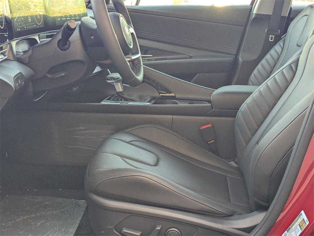 new 2025 Hyundai ELANTRA HEV car, priced at $28,985