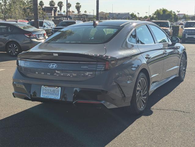 new 2025 Hyundai Sonata Hybrid car, priced at $37,455