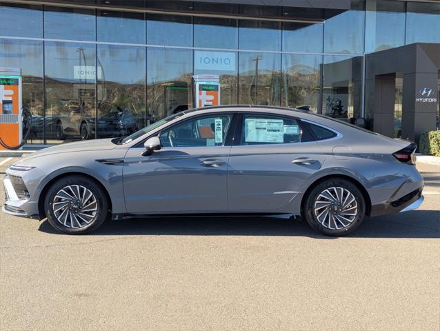new 2025 Hyundai Sonata Hybrid car, priced at $37,455