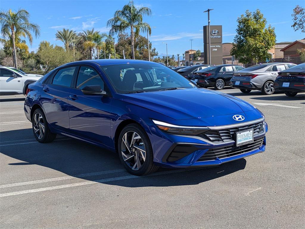 new 2025 Hyundai ELANTRA HEV car, priced at $25,708
