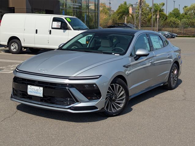 new 2025 Hyundai Sonata Hybrid car, priced at $37,097