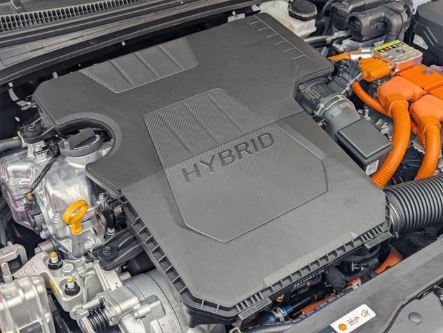 new 2025 Hyundai Elantra car, priced at $30,285
