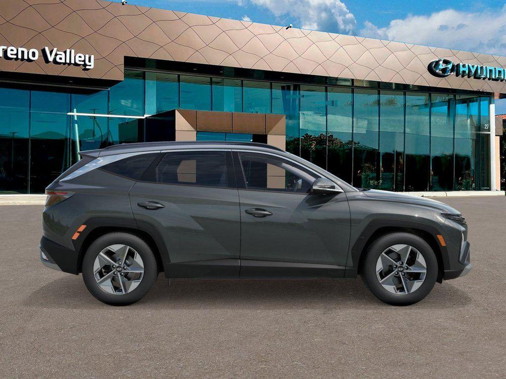 new 2025 Hyundai TUCSON Hybrid car, priced at $35,321