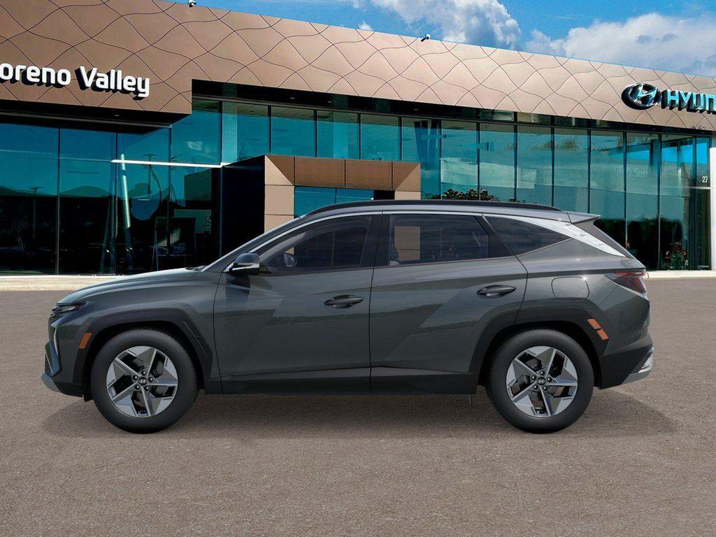 new 2025 Hyundai TUCSON Hybrid car, priced at $35,321