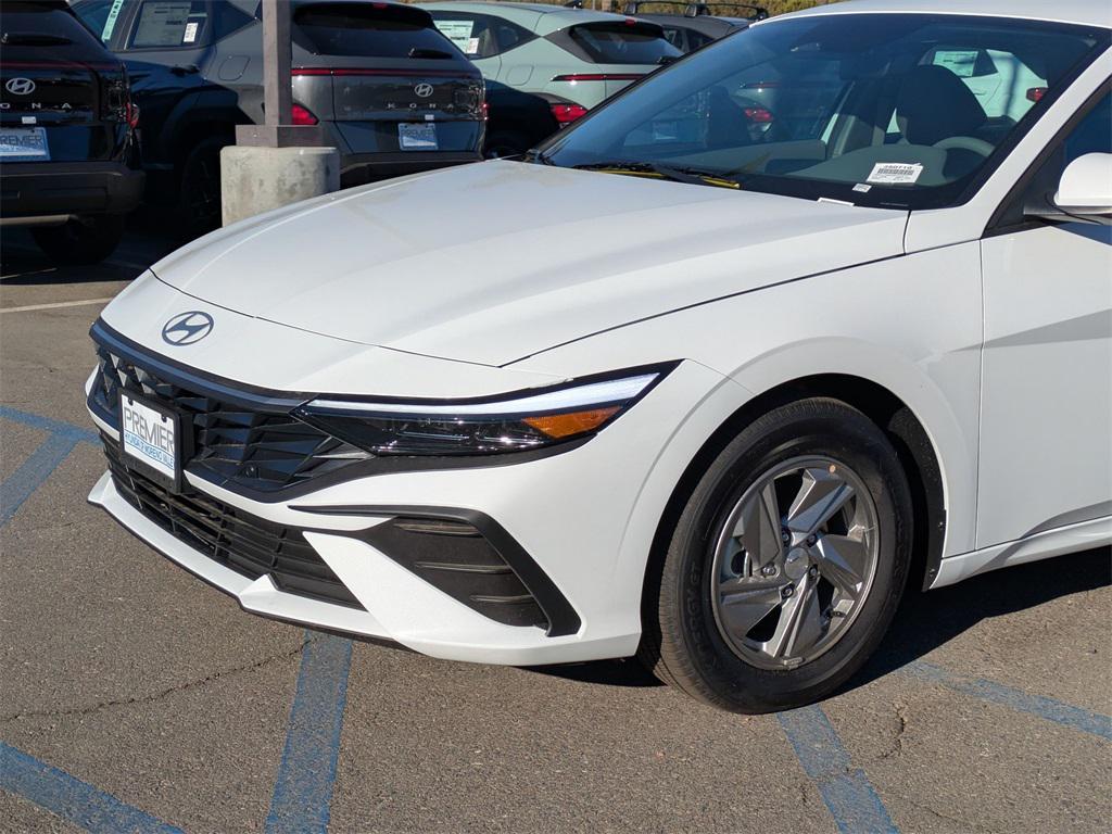 new 2025 Hyundai Elantra car, priced at $23,387