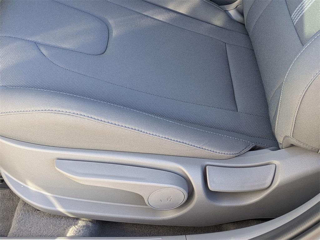 new 2025 Hyundai Elantra car, priced at $23,387