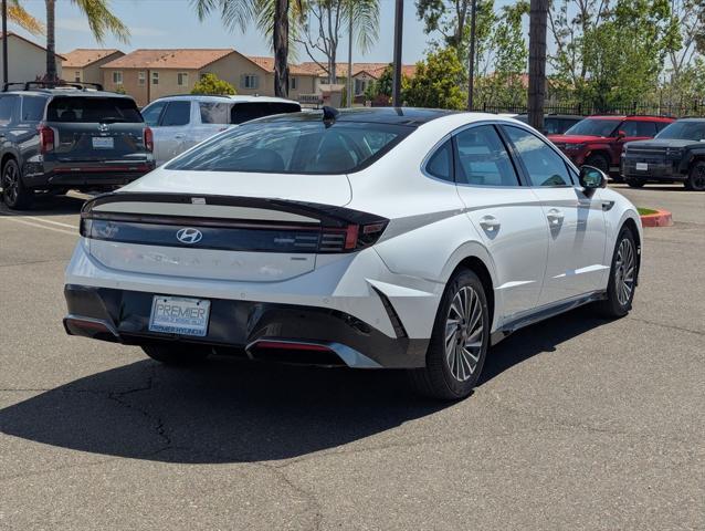 new 2025 Hyundai Sonata Hybrid car, priced at $38,252