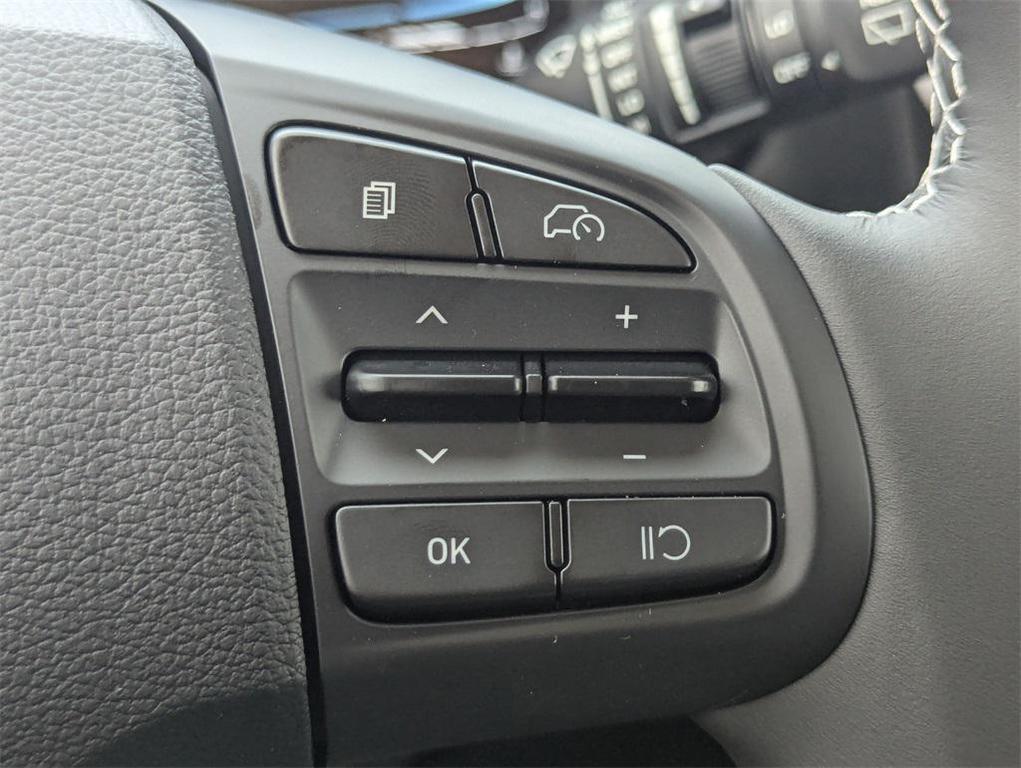 new 2025 Hyundai Venue car, priced at $24,643