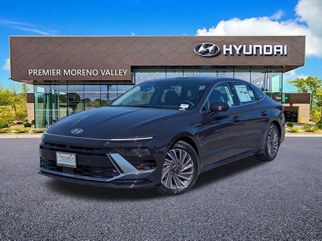 new 2025 Hyundai Sonata Hybrid car, priced at $37,418