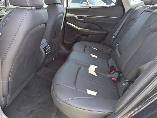 new 2025 Hyundai Sonata Hybrid car, priced at $37,918