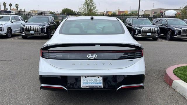 new 2025 Hyundai Sonata Hybrid car, priced at $31,560