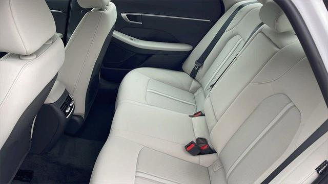 new 2025 Hyundai Sonata Hybrid car, priced at $31,560