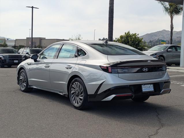 new 2025 Hyundai Sonata Hybrid car, priced at $31,002
