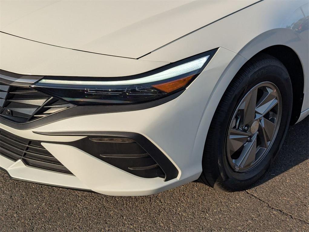 new 2025 Hyundai Elantra car, priced at $23,383