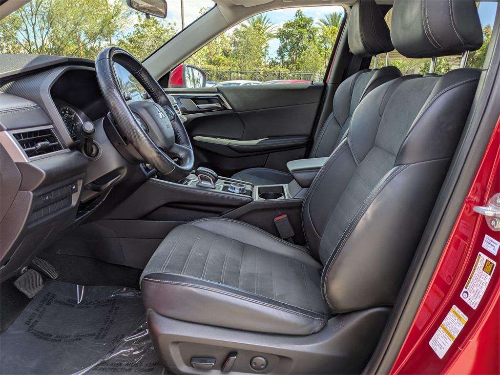 used 2024 Mitsubishi Outlander car, priced at $25,798
