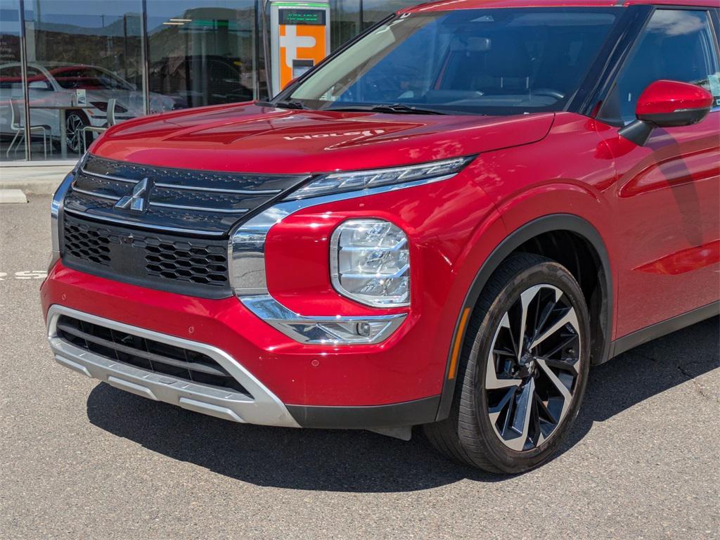 used 2024 Mitsubishi Outlander car, priced at $25,798