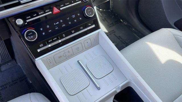 new 2025 Hyundai Santa Fe car, priced at $45,611