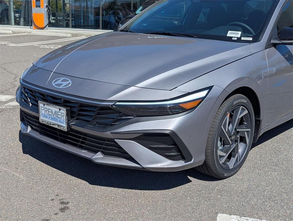 new 2025 Hyundai ELANTRA HEV car, priced at $26,077