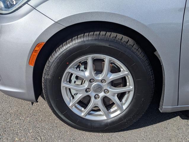 used 2021 Chrysler Pacifica car, priced at $21,171