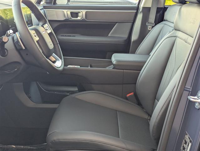 new 2025 Hyundai Santa Fe car, priced at $39,996