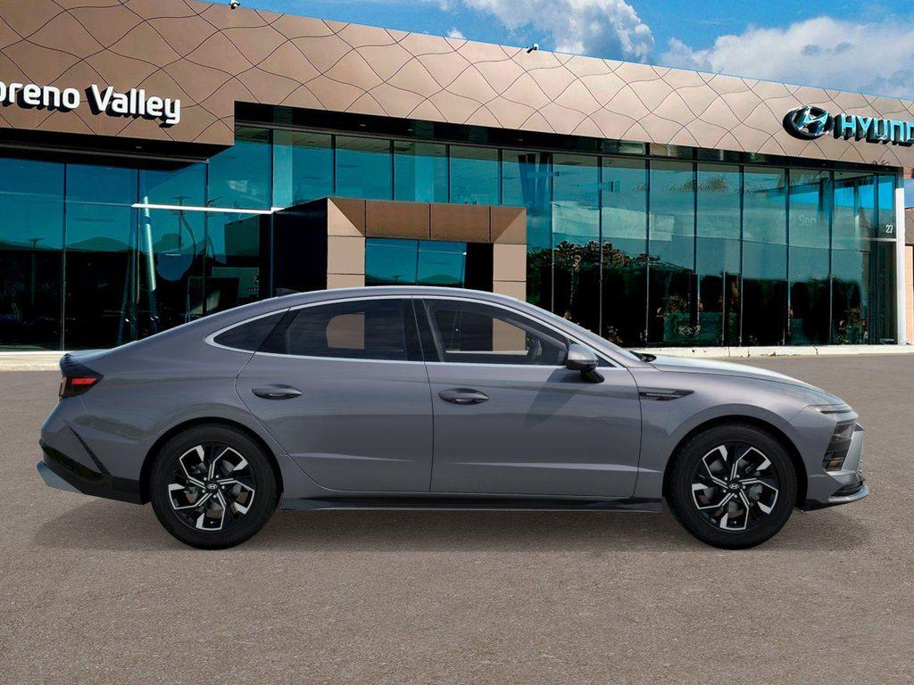 new 2025 Hyundai Sonata car, priced at $29,054