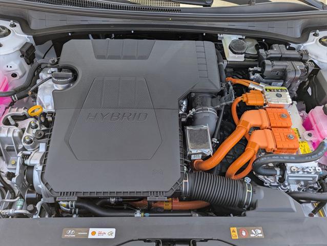 new 2025 Hyundai Elantra car, priced at $27,815