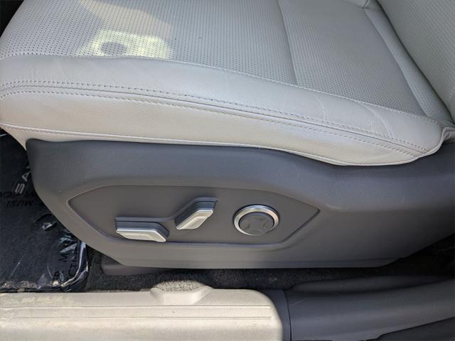 used 2024 Hyundai Santa Fe car, priced at $34,900