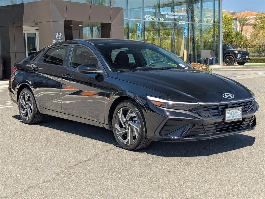 new 2025 Hyundai Elantra car, priced at $23,671