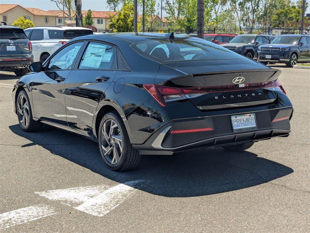 new 2025 Hyundai Elantra car, priced at $23,671
