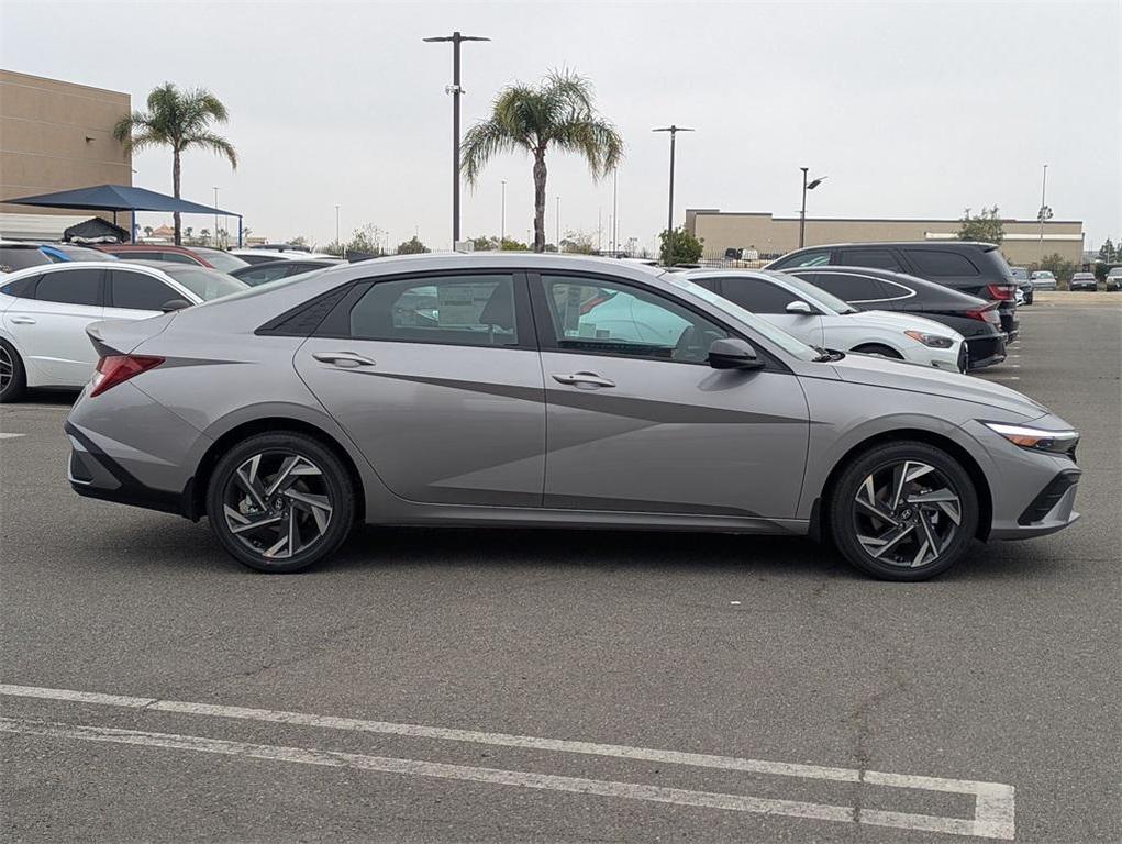 new 2025 Hyundai ELANTRA HEV car, priced at $26,162