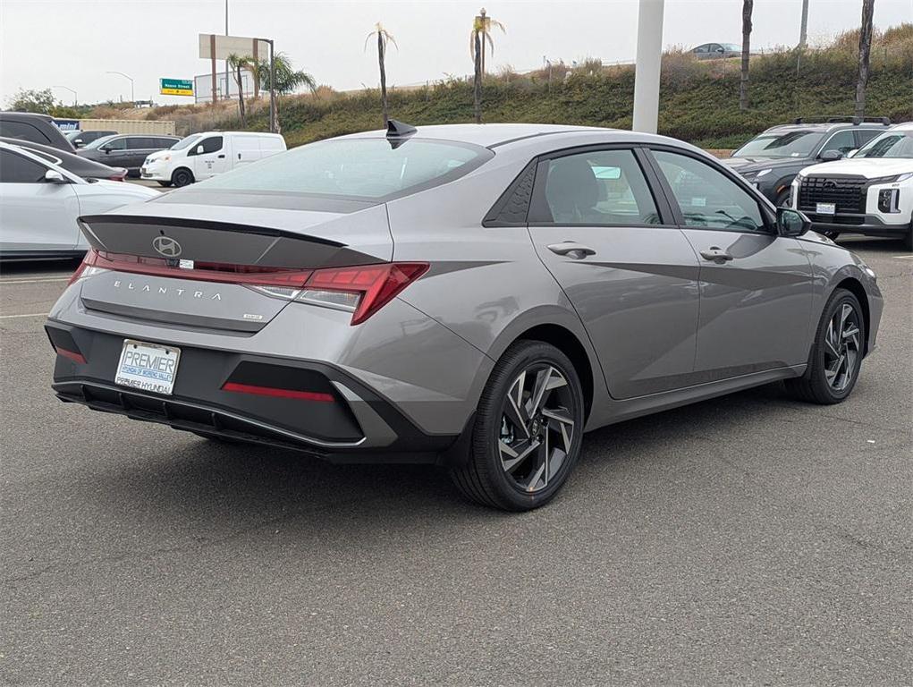 new 2025 Hyundai ELANTRA HEV car, priced at $26,162