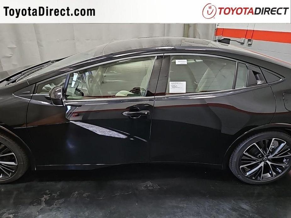 new 2024 Toyota Prius car, priced at $33,042