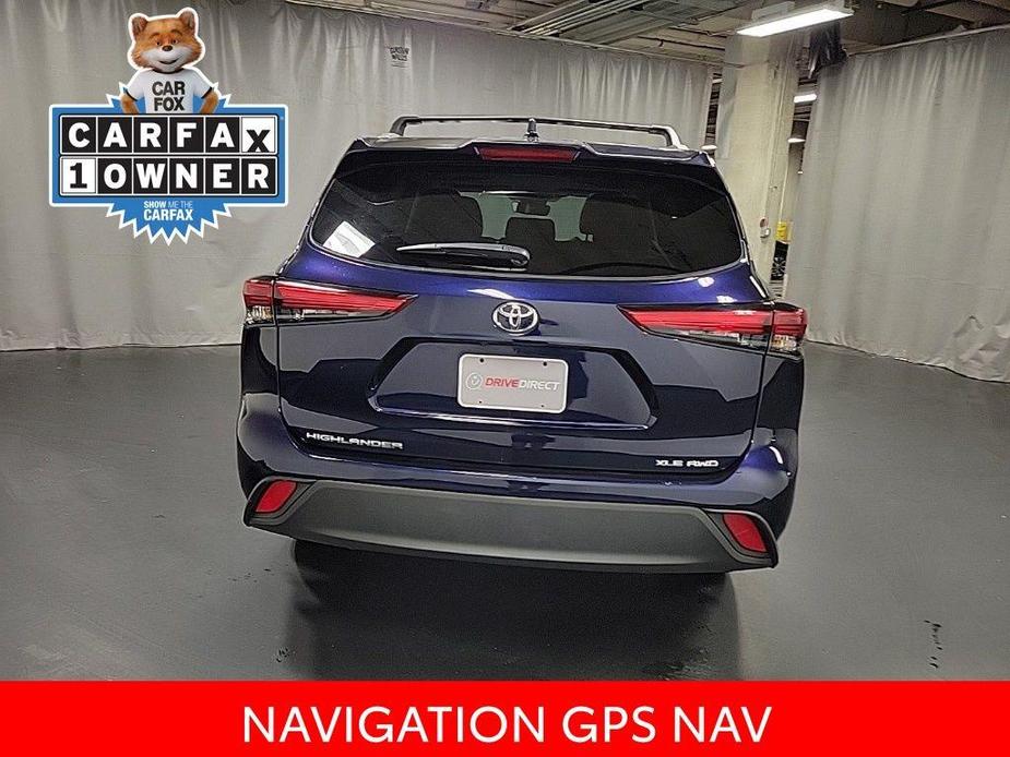 used 2022 Toyota Highlander car, priced at $34,995