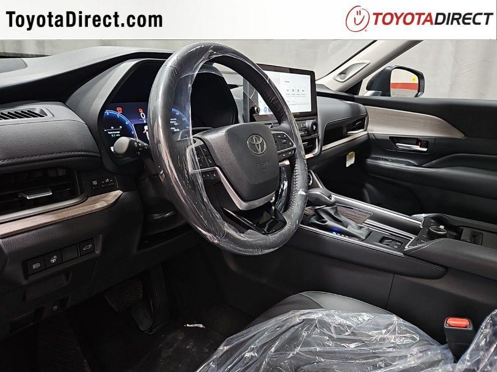 new 2025 Toyota Grand Highlander car, priced at $55,143