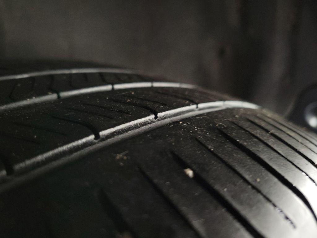 used 2023 Toyota Highlander car, priced at $28,995