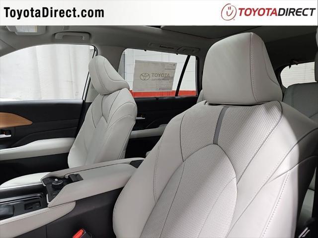 new 2025 Toyota Grand Highlander car, priced at $54,668