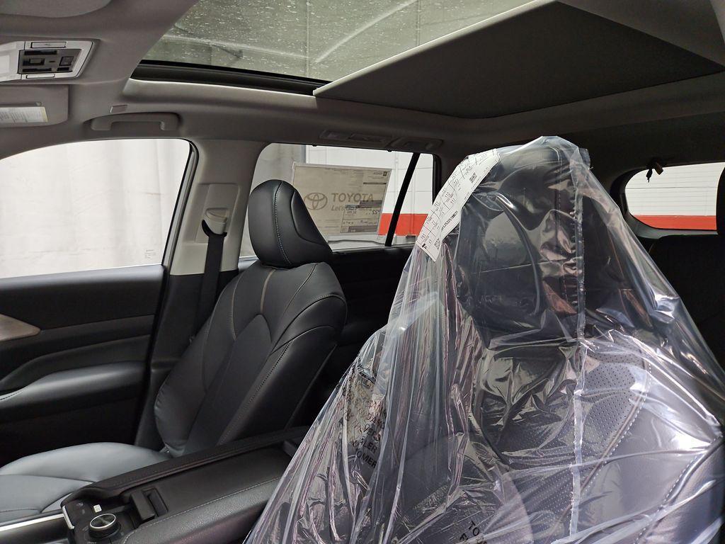 new 2026 Toyota Grand Highlander car, priced at $53,743