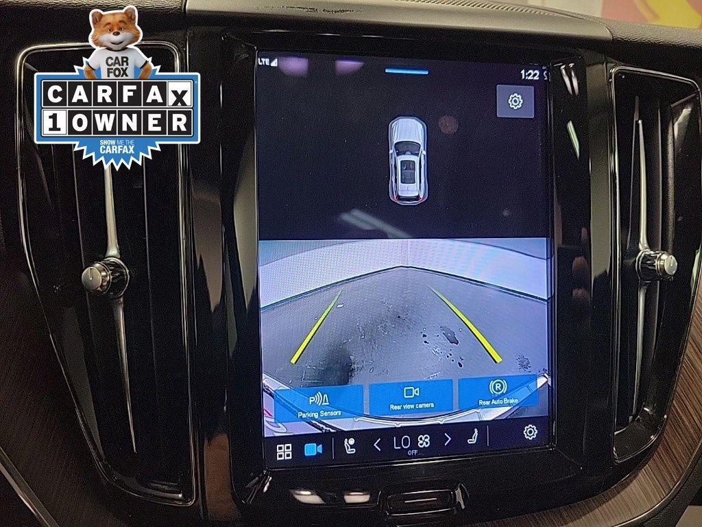 used 2022 Volvo XC60 car, priced at $25,995