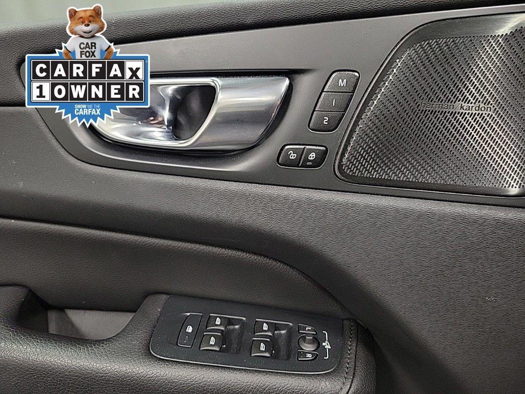 used 2022 Volvo XC60 car, priced at $25,995