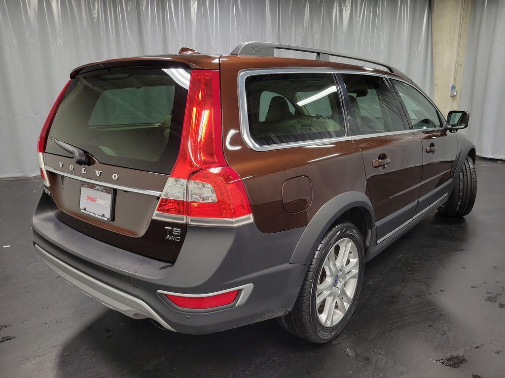 used 2016 Volvo XC70 car, priced at $12,500