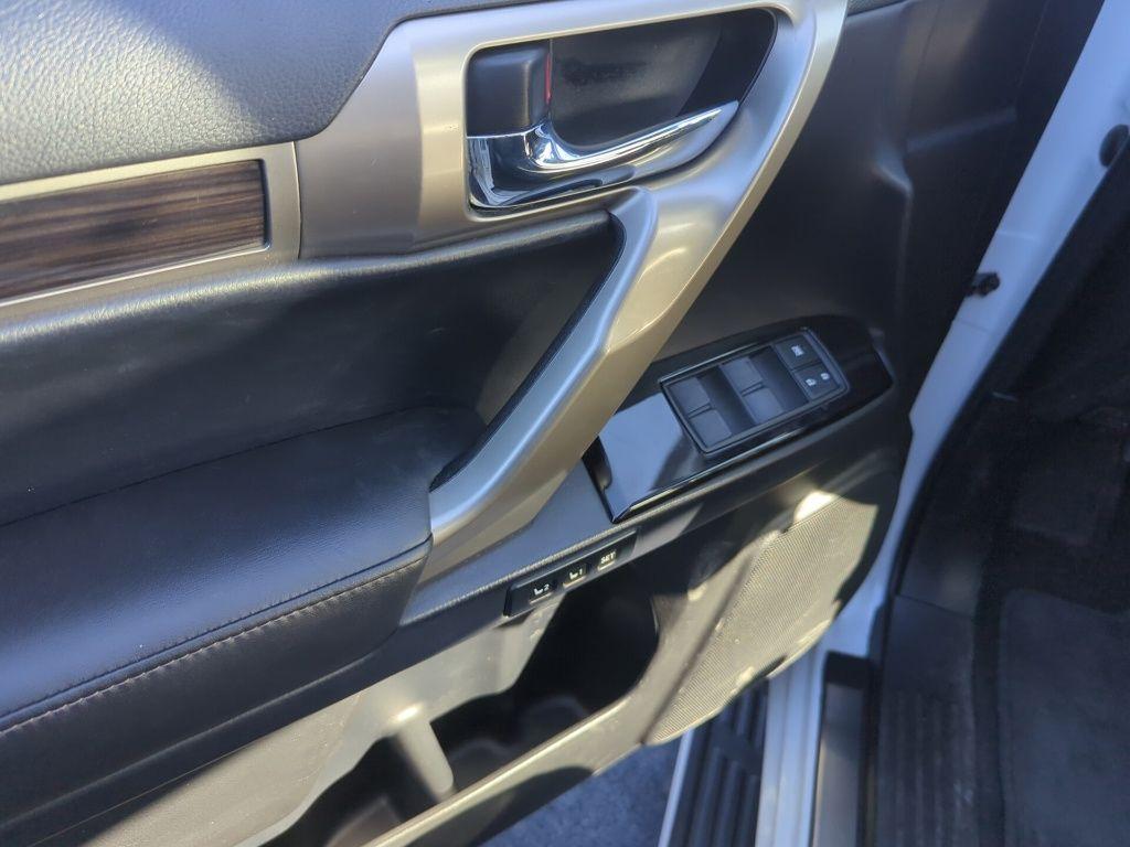 used 2018 Lexus GX 460 car, priced at $32,995