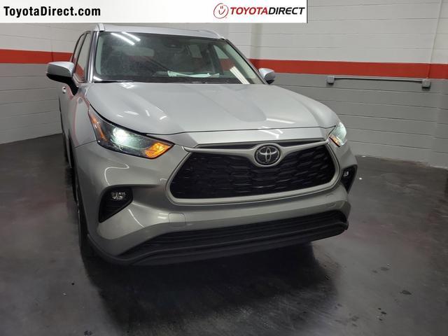new 2024 Toyota Highlander car, priced at $44,828